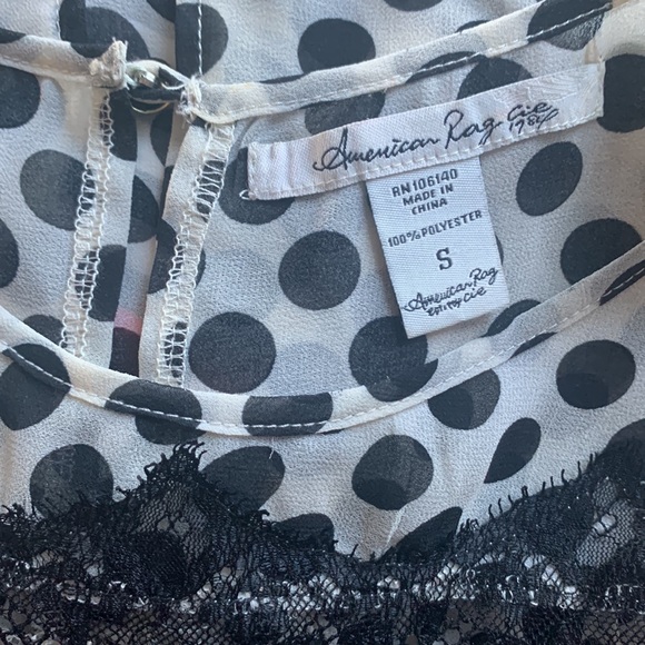 🍀 $10 3/$25! American Rag silky poly georgette sheer polka dot lace top S - Picture 6 of 8